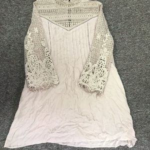 Lilac lace sleeve dress